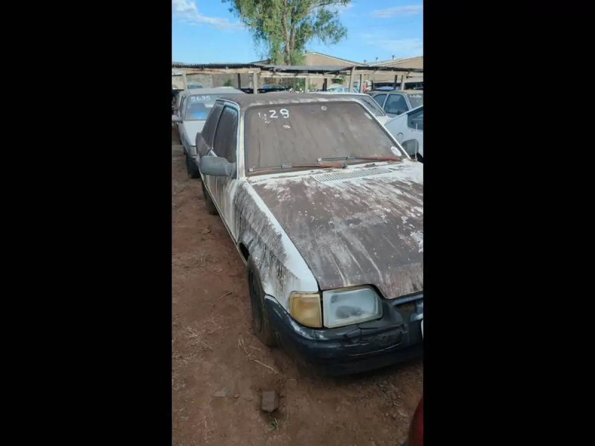 LOTE 0037