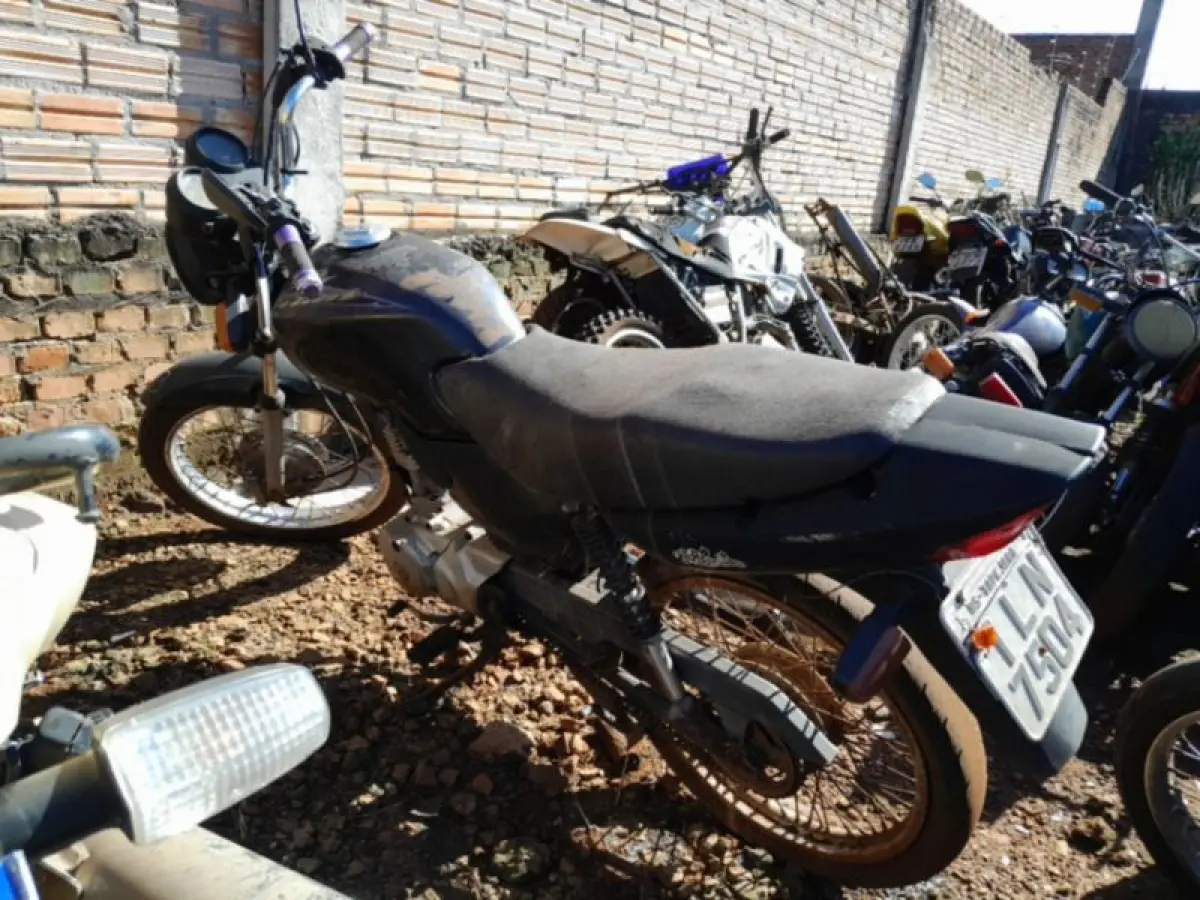 LOTE 0076